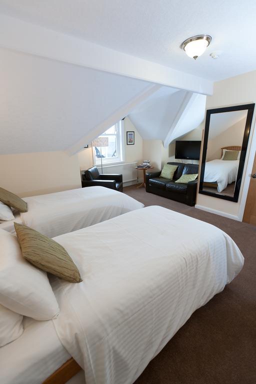 Acer Guest House York Buitenkant foto